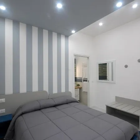 Bed & Breakfast In City Livorno
