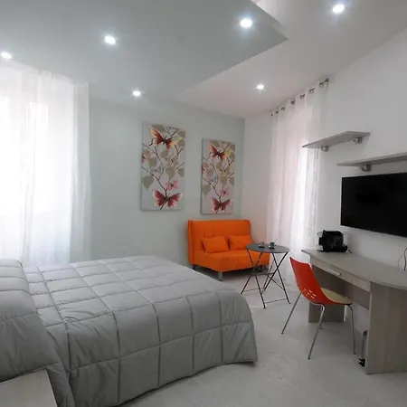 In City Bed & Breakfast Livorno