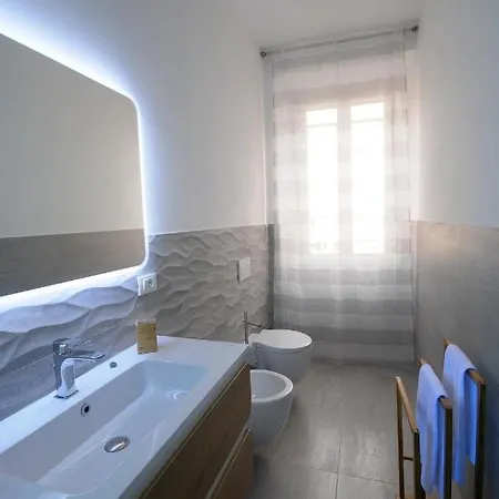 In City Bed & Breakfast Livorno
